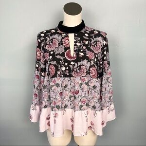 𝅺loft Tiered Mixed Floral Print Bell Sleeve Top